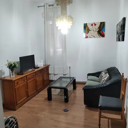 San Isidro Labrador, Apartamento En Las Vistillas Junto A Metro Puerta De Toledo Madrid Exterior photo