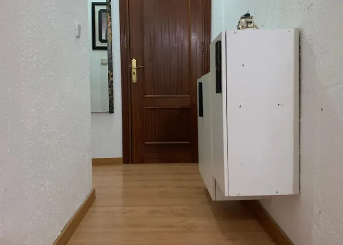 San Isidro Labrador, Apartamento En Las Vistillas Junto A Metro Puerta De Toledo